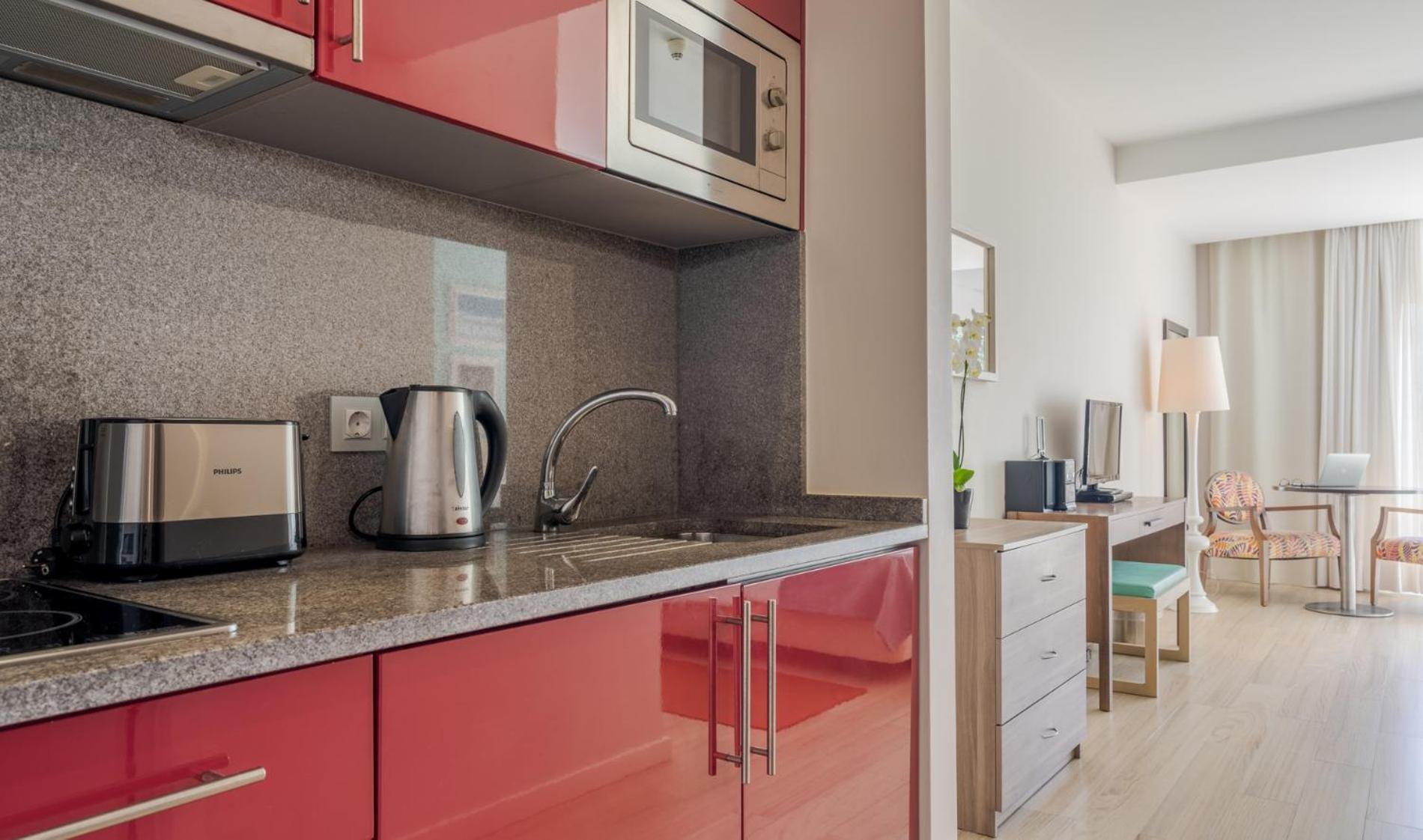 Pestana Alvor Praia Premium Beach & Golf Resort Екстериор снимка Kitchenette