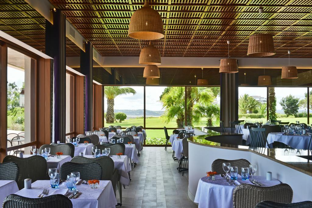 Pestana Alvor Praia Premium Beach & Golf Resort Екстериор снимка The restaurant at the clubhouse